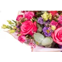 Box s růží, eustomou a waxem